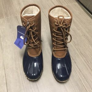 Lace Up Duck Boots Brand New In Box